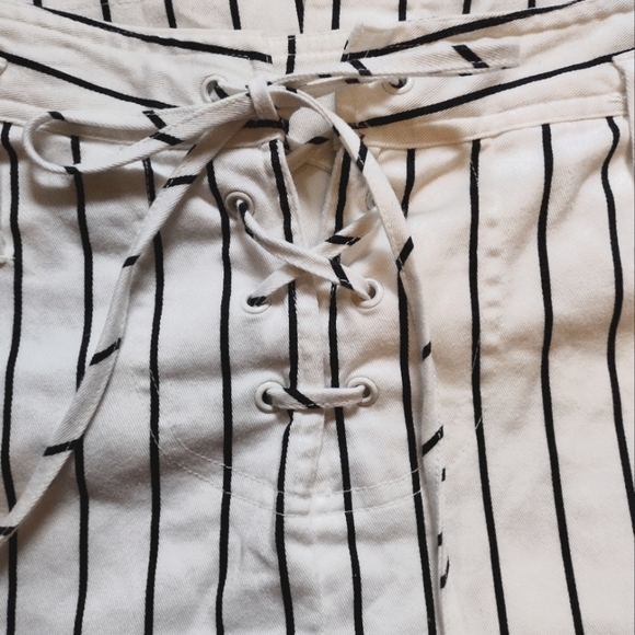 Kenar Lace Up Skirt 32" Waist - Picture 3 of 6